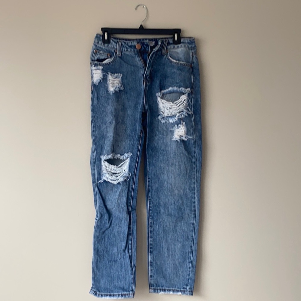 Tobi Ripped Jeans - Picture 2 of 4